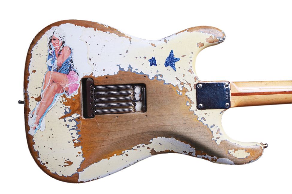 Jimmie-Vaughan-1962-Fender-Stratocaster-back-975.jpg