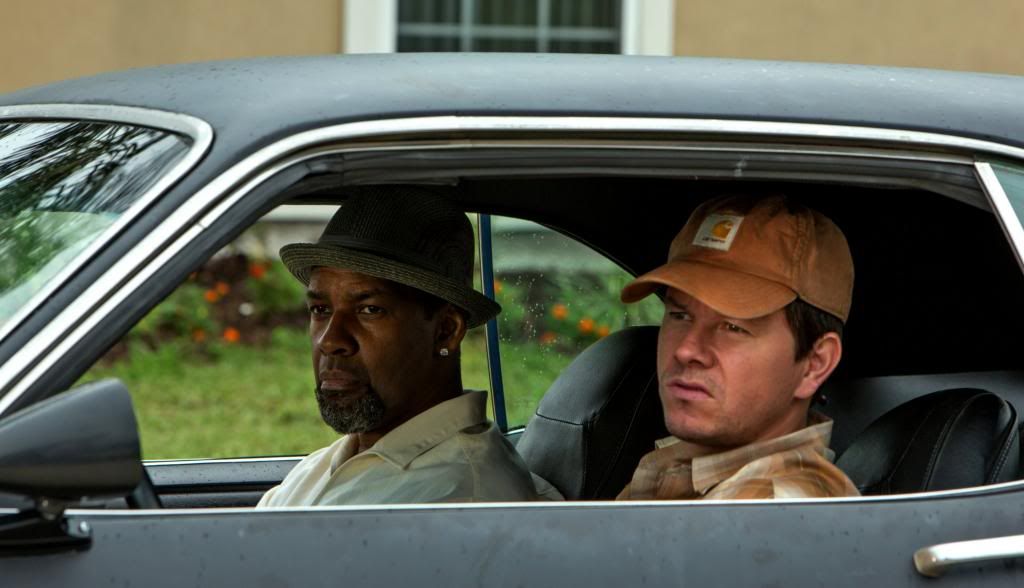 Denzel Washington a Mark Wahlberg s akčným 2 Guns prichádzajú do kín