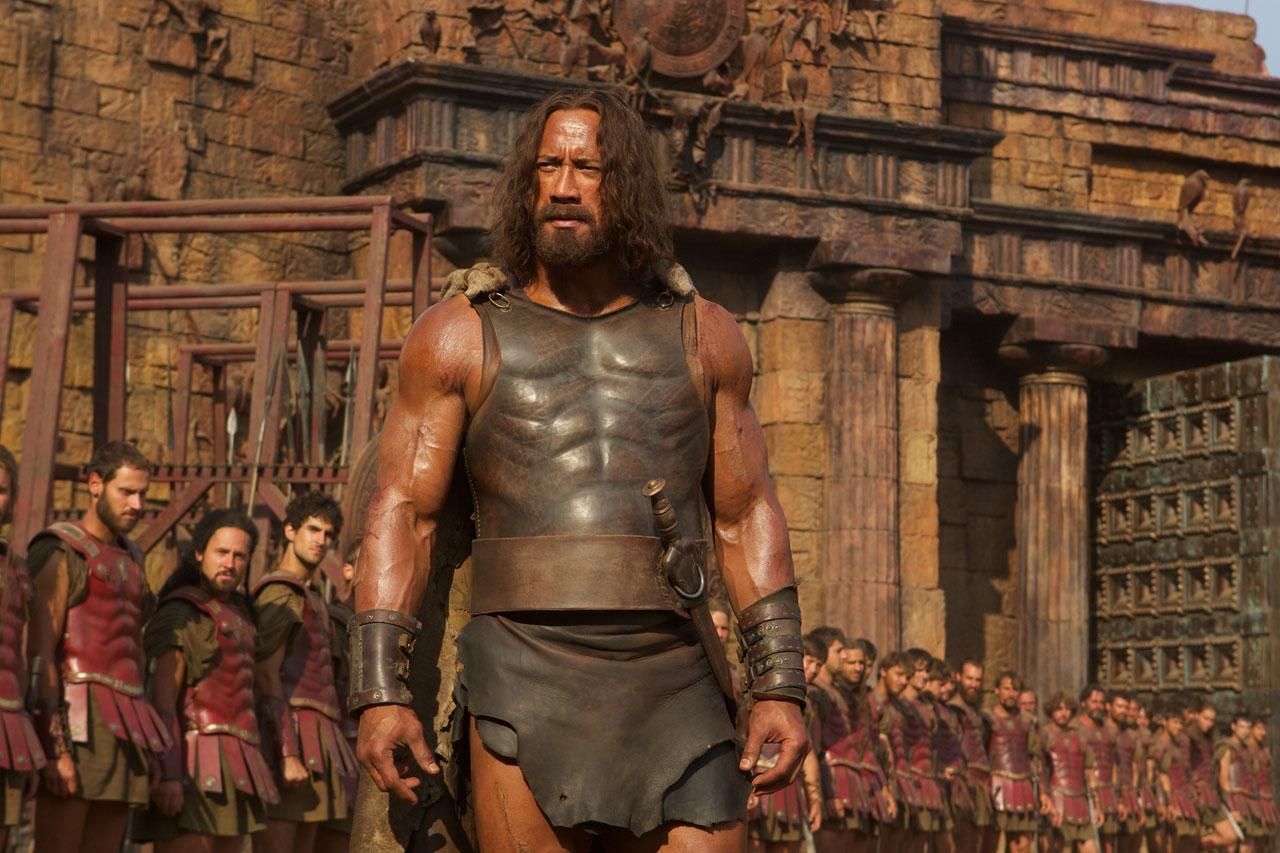 Je Dwayne Johnson bájny Hercules alebo len obyčajný žoldnier? (Recenzia)