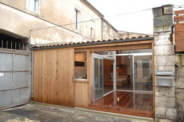 Francúzski architekti premenili garáž na štýlový príbytok