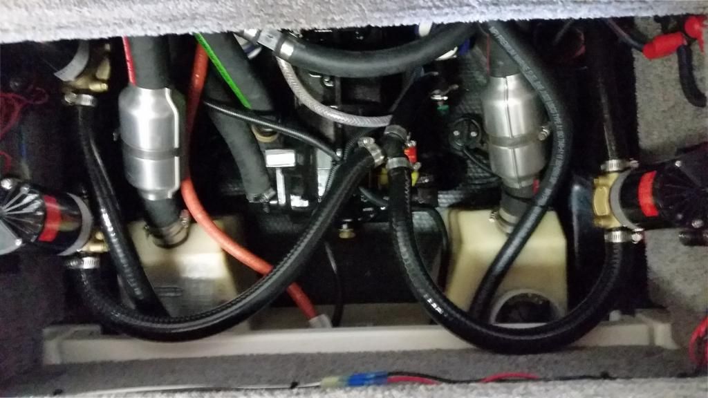 2015 22 VLX Johnson pump/Wakemakers custom bag install Ballast Info