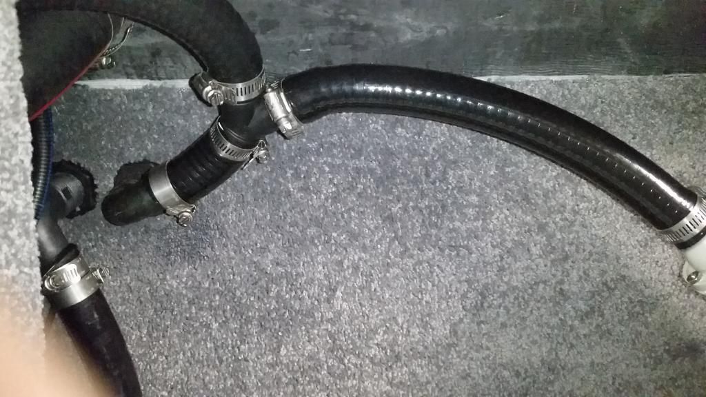 2015 22 VLX Johnson pump/Wakemakers custom bag install Ballast Info