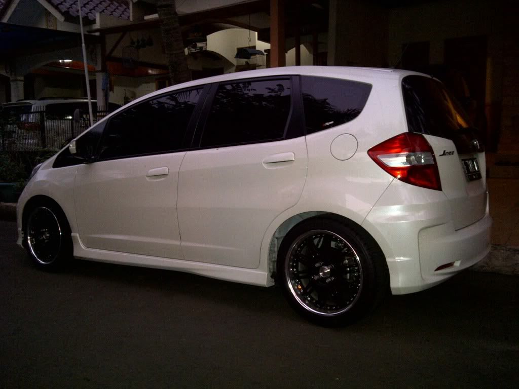 68 Modifikasi Honda Jazz Rs Putih Terlengkap Klepon Modifikasi