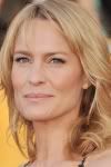 http://i1226.photobucket.com/albums/ee412/aidenna/robin-wright-penn-0310.jpg