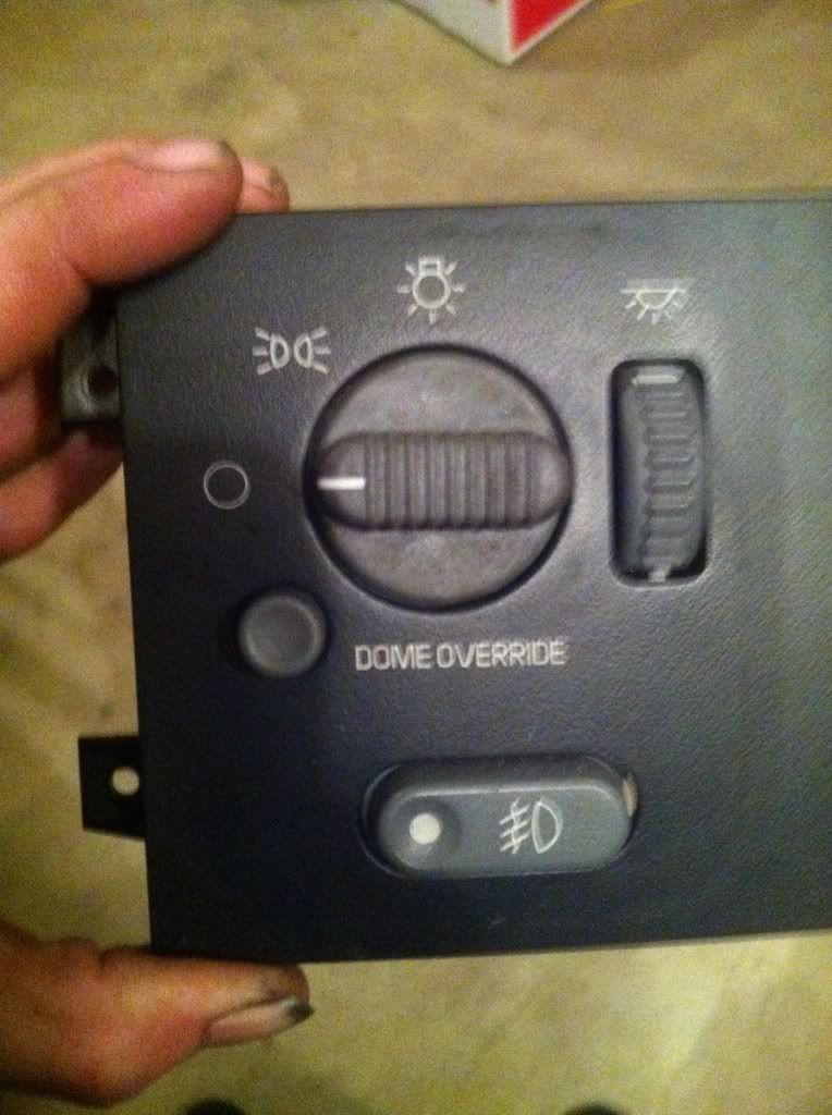 Headlight/fog light switch S10 Forum