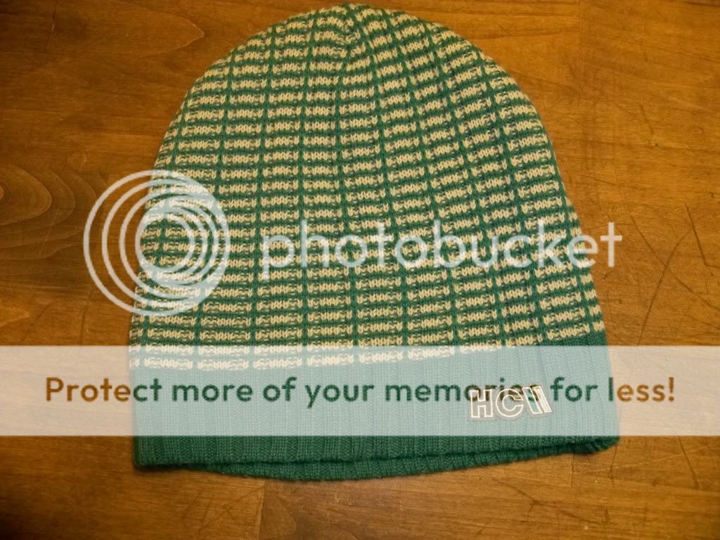 Hollister Beanie NWOT (snow knit winter cap) Green  